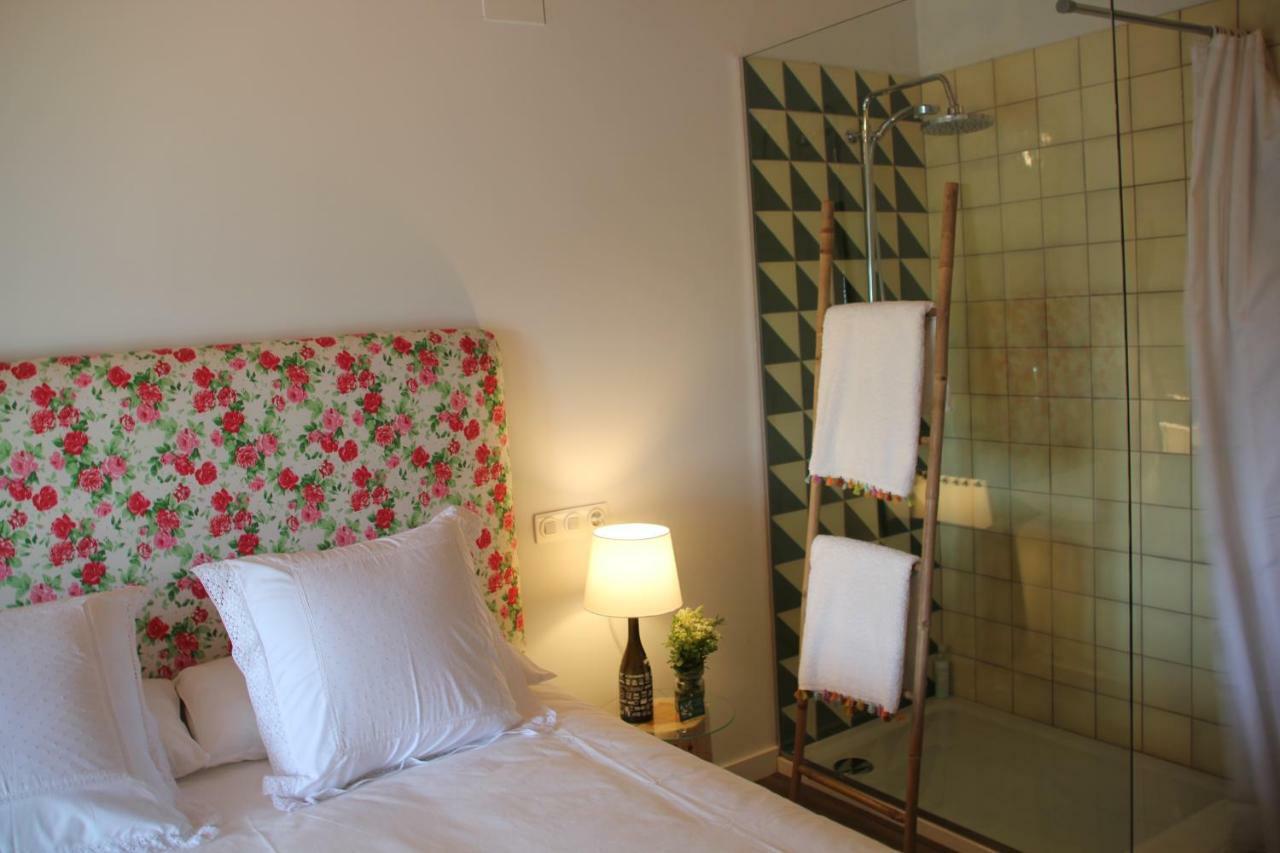 La Casa Dels Ocells (Adults Only) Bed and Breakfast Granollers de Florejacs Eksteriør billede