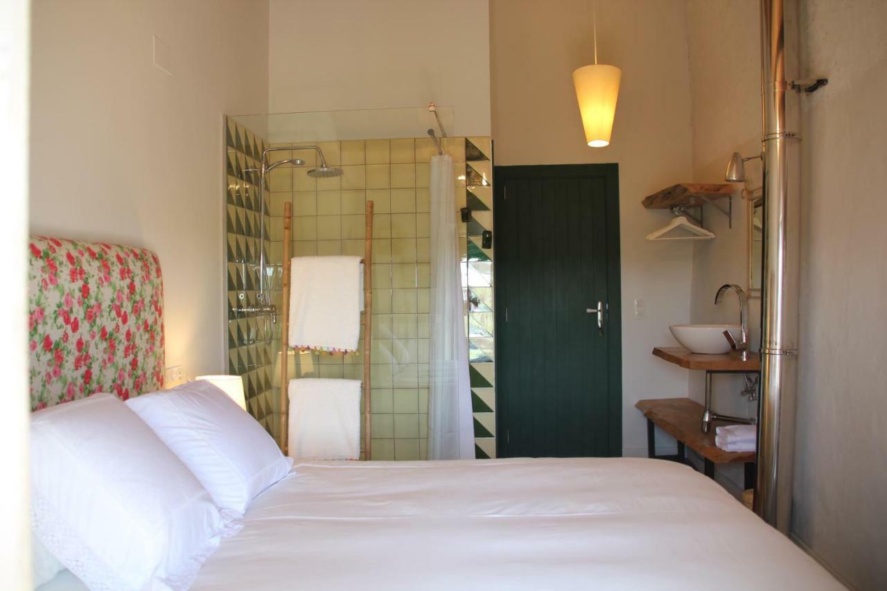 La Casa Dels Ocells (Adults Only) Bed and Breakfast Granollers de Florejacs Eksteriør billede