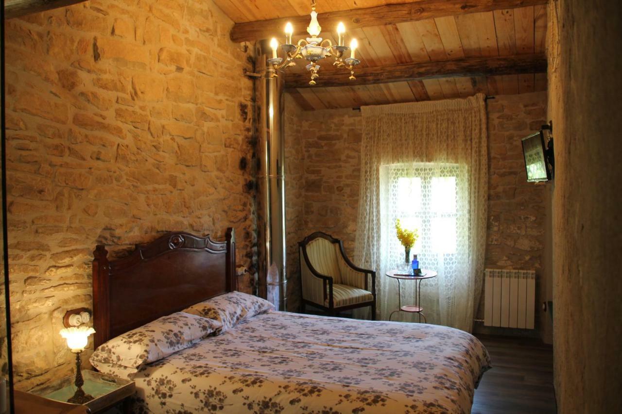 La Casa Dels Ocells (Adults Only) Bed and Breakfast Granollers de Florejacs Eksteriør billede