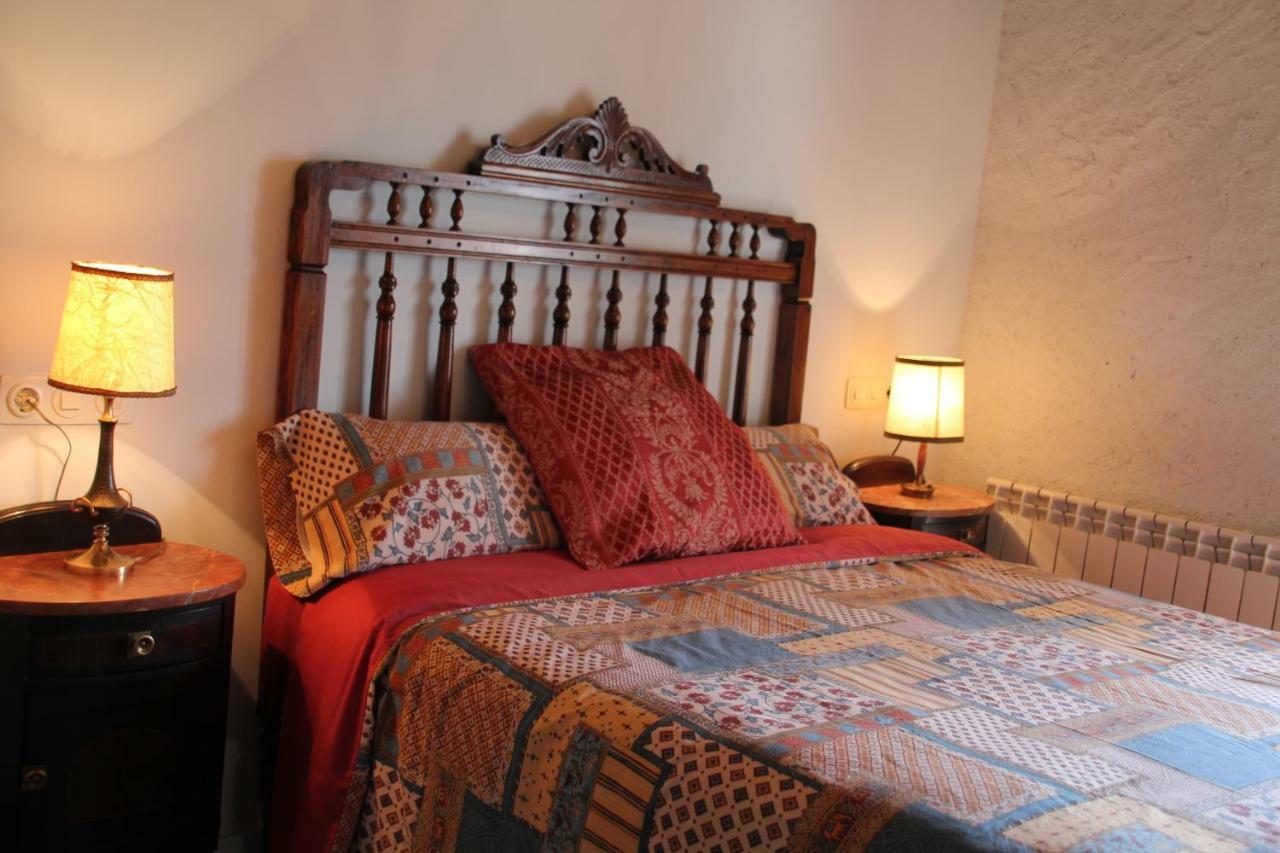 La Casa Dels Ocells (Adults Only) Bed and Breakfast Granollers de Florejacs Eksteriør billede
